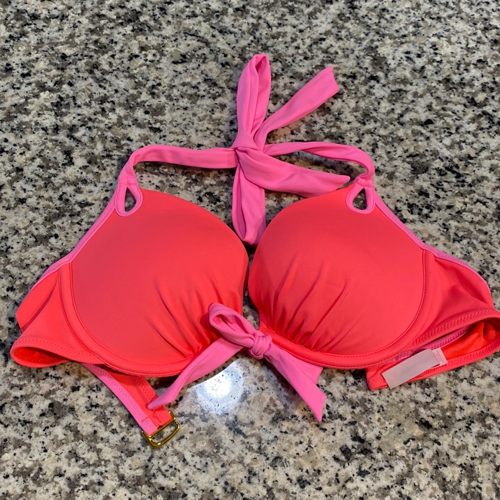 Victoria secret swimsuit. TOP ONLY. Size 34C.